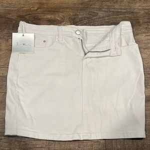 White jean skirt with tags! Size medium/8-10